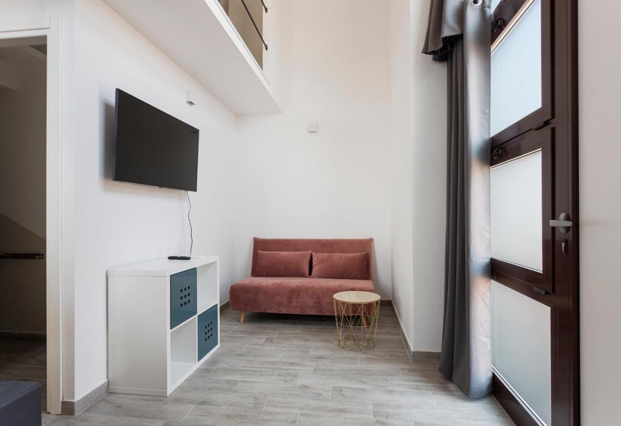 Lofty Loft - Chiese Leilighet Milano Eksteriør bilde